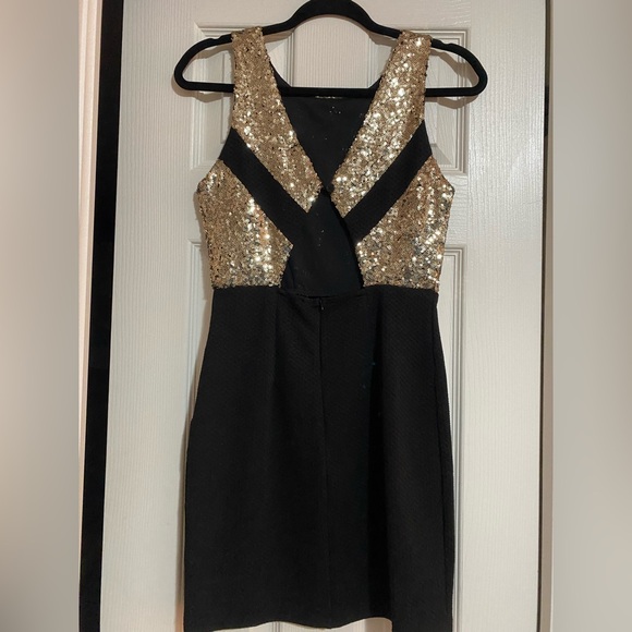 Miss Lulo Dress - Picture 3 of 3